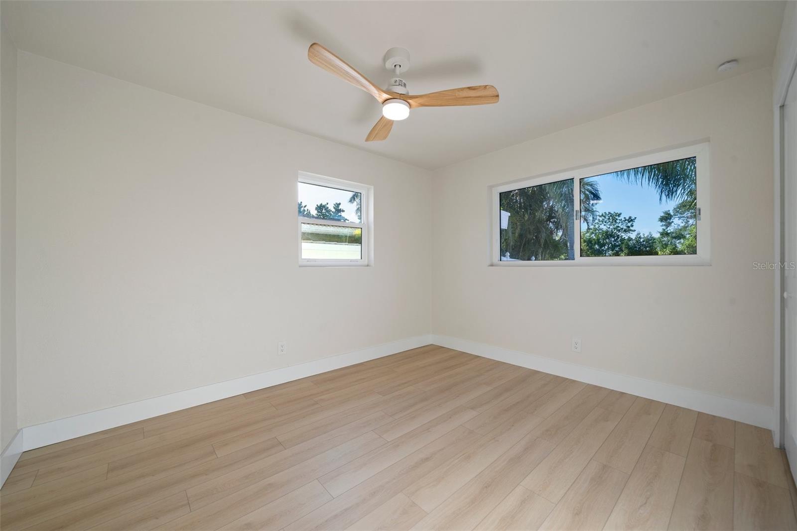 Image 41 of 63 For 243 45th Avenue Ne