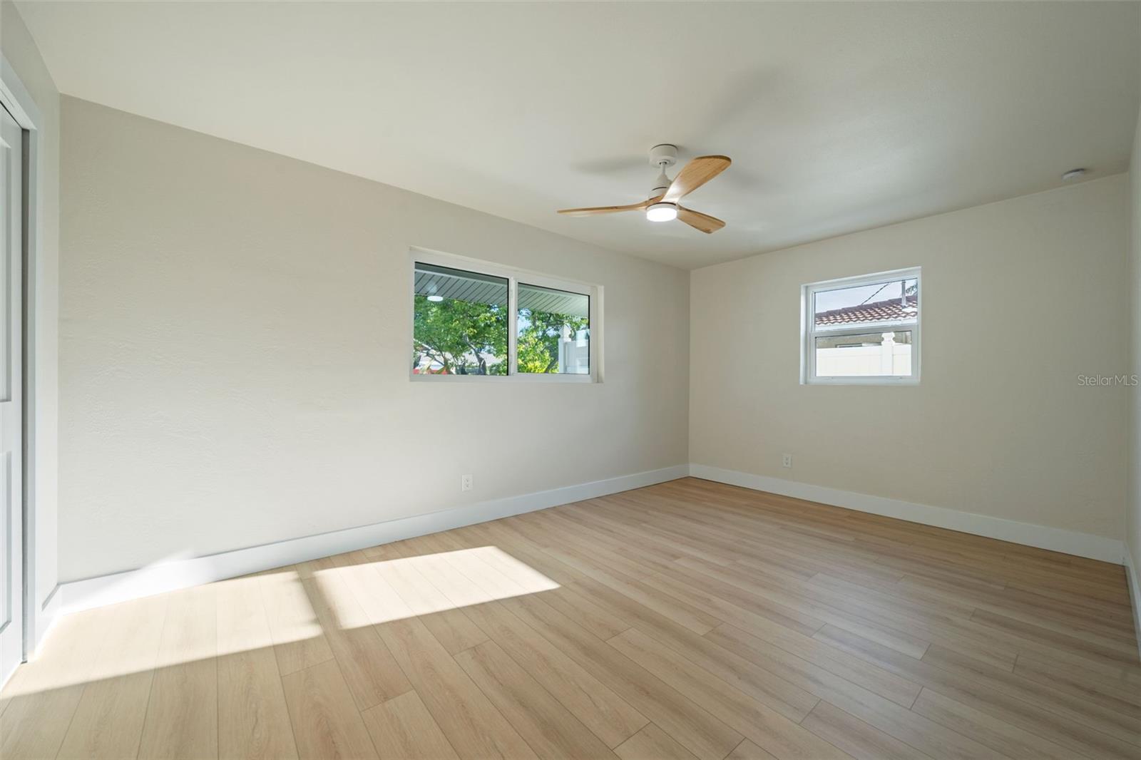 Image 46 of 63 For 243 45th Avenue Ne