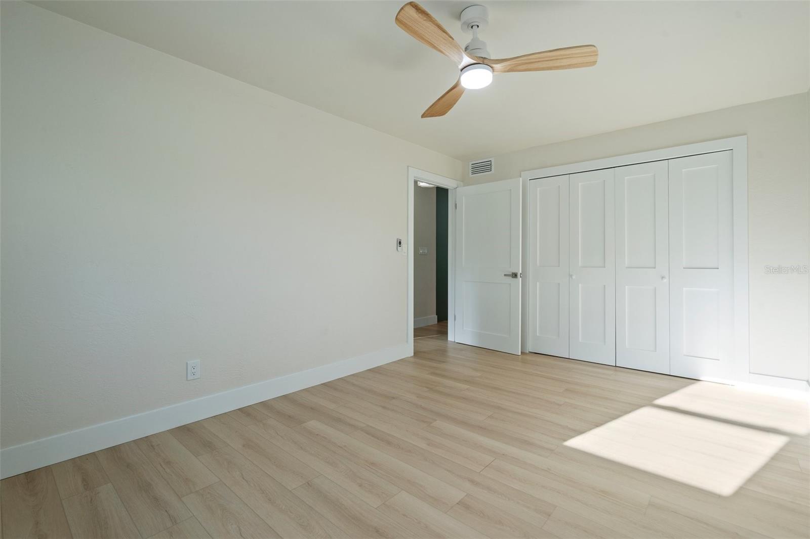 Image 48 of 63 For 243 45th Avenue Ne