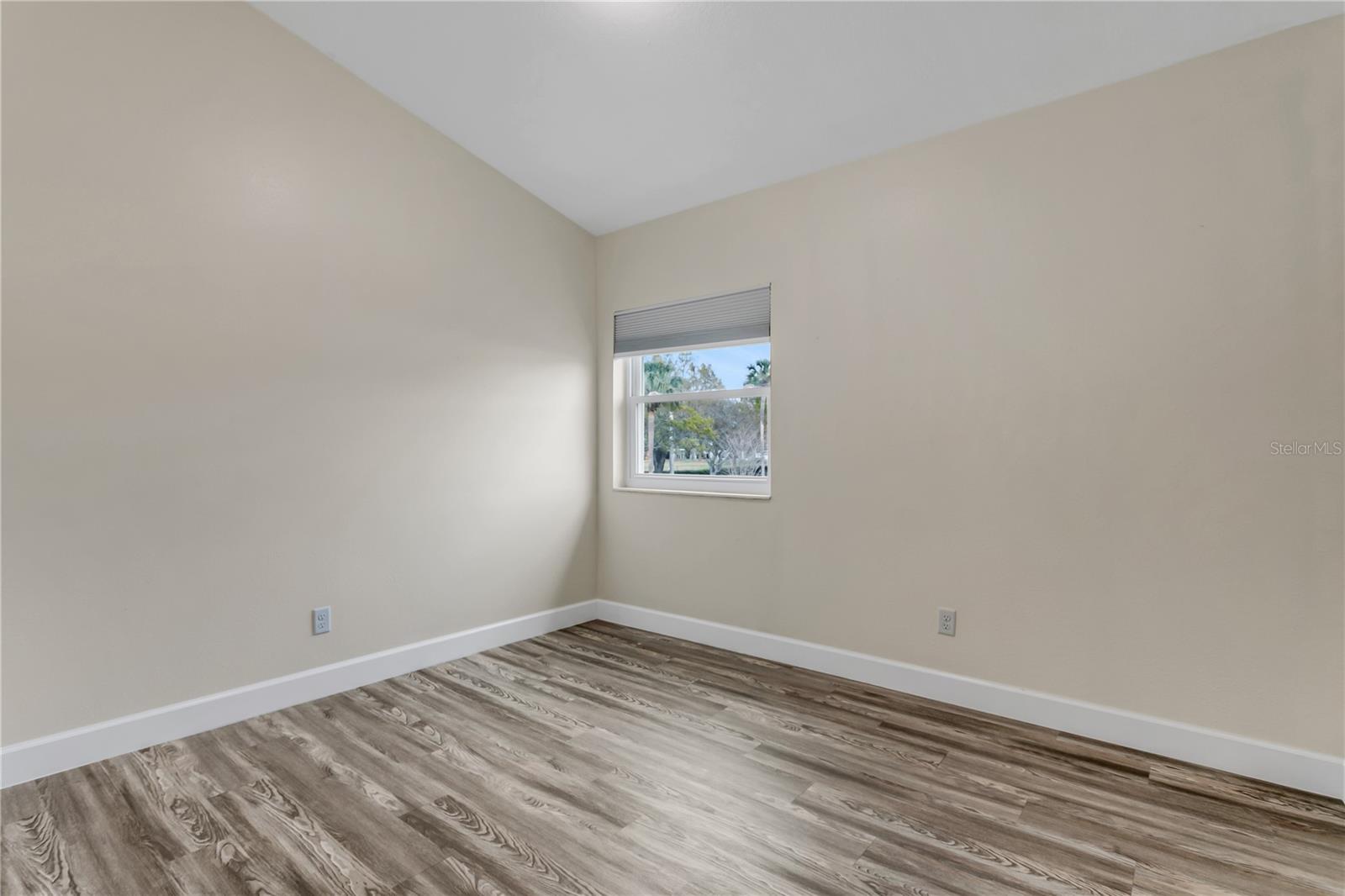 Image 18 of 24 For 4510 La Capri Court