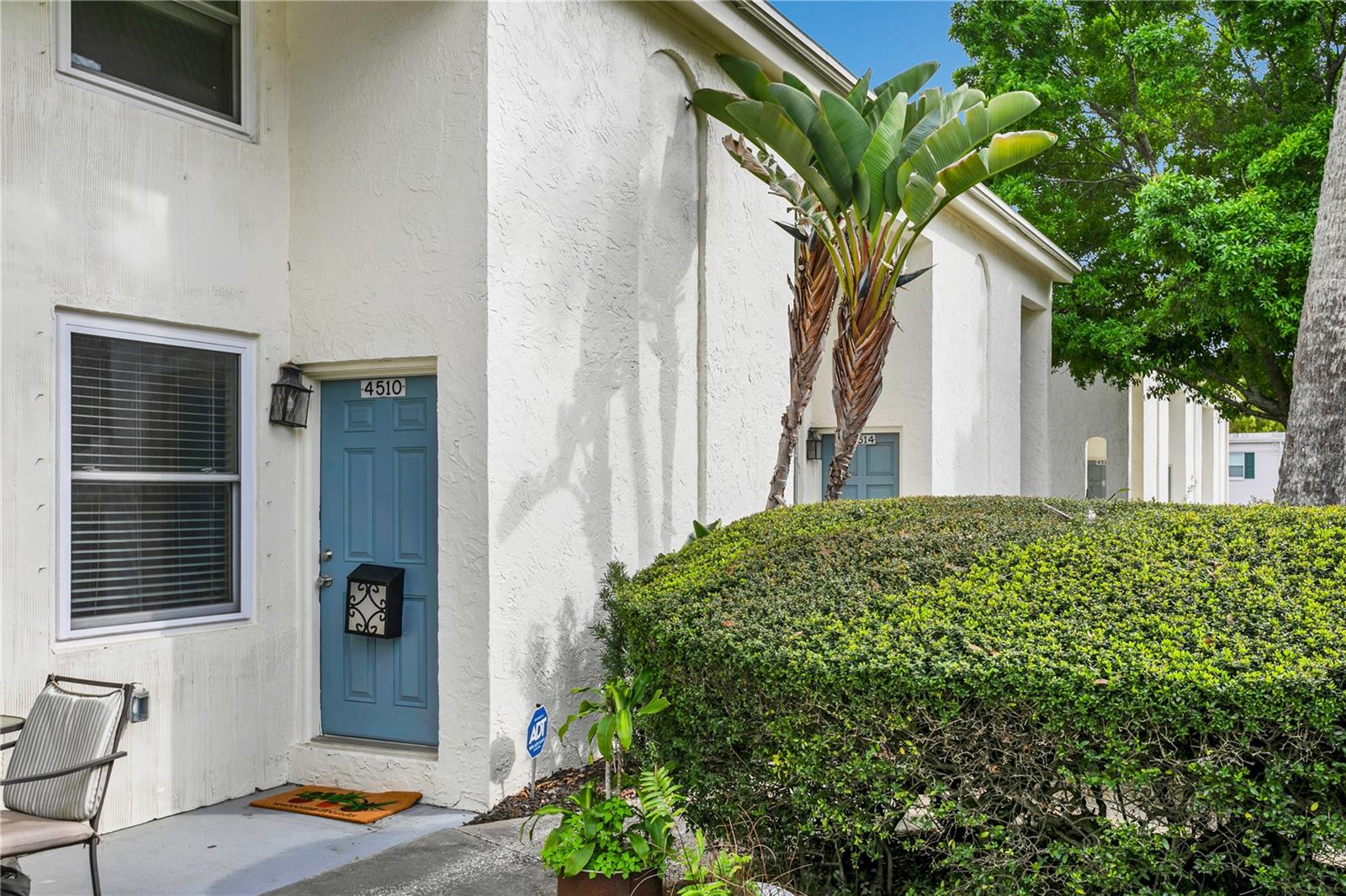 Image 3 of 24 For 4510 La Capri Court