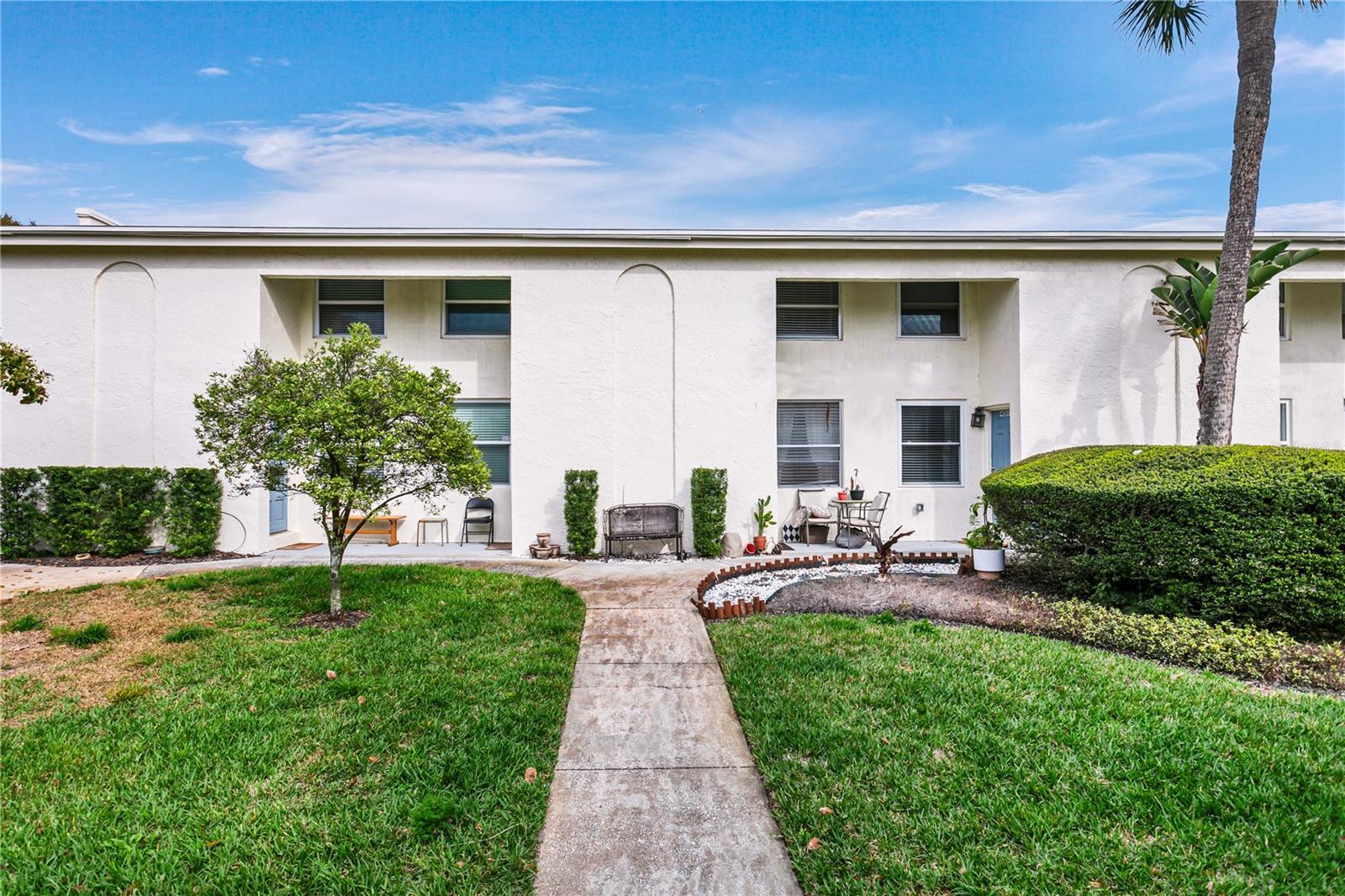 Image 4 of 24 For 4510 La Capri Court