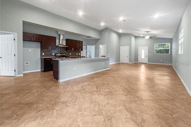 Image 9 of 20 For 2950 North Oriente Avenue Avenue N N-a