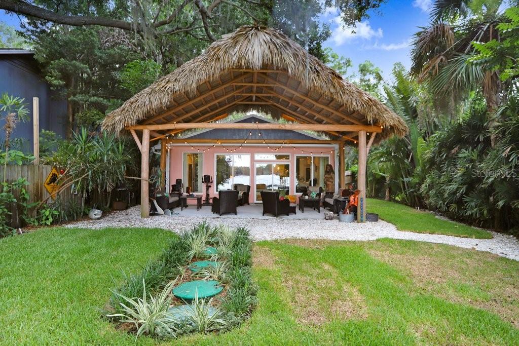 Image 33 of 40 For 8903 Donna Lu Drive