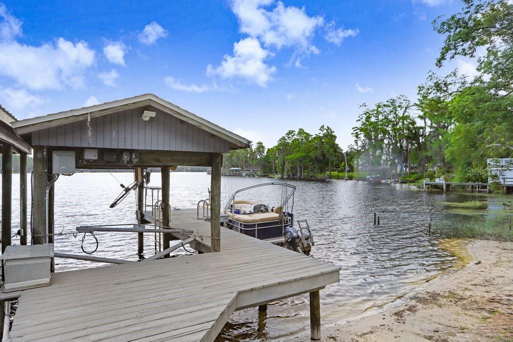Image 35 of 40 For 8903 Donna Lu Drive