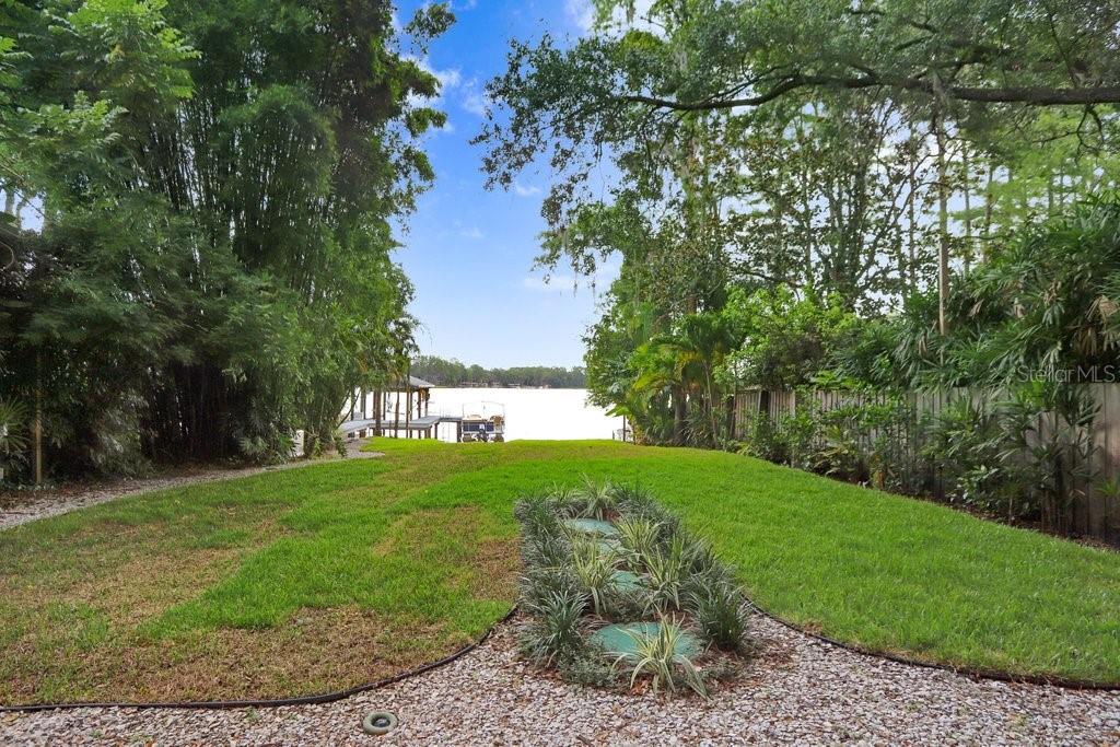 Image 4 of 40 For 8903 Donna Lu Drive
