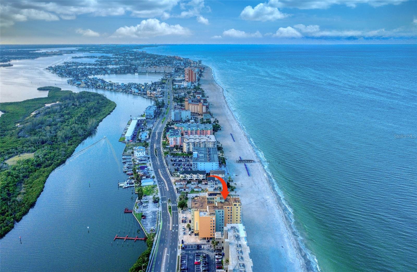 Image 3 of 49 For 18610 Gulf Boulevard 607