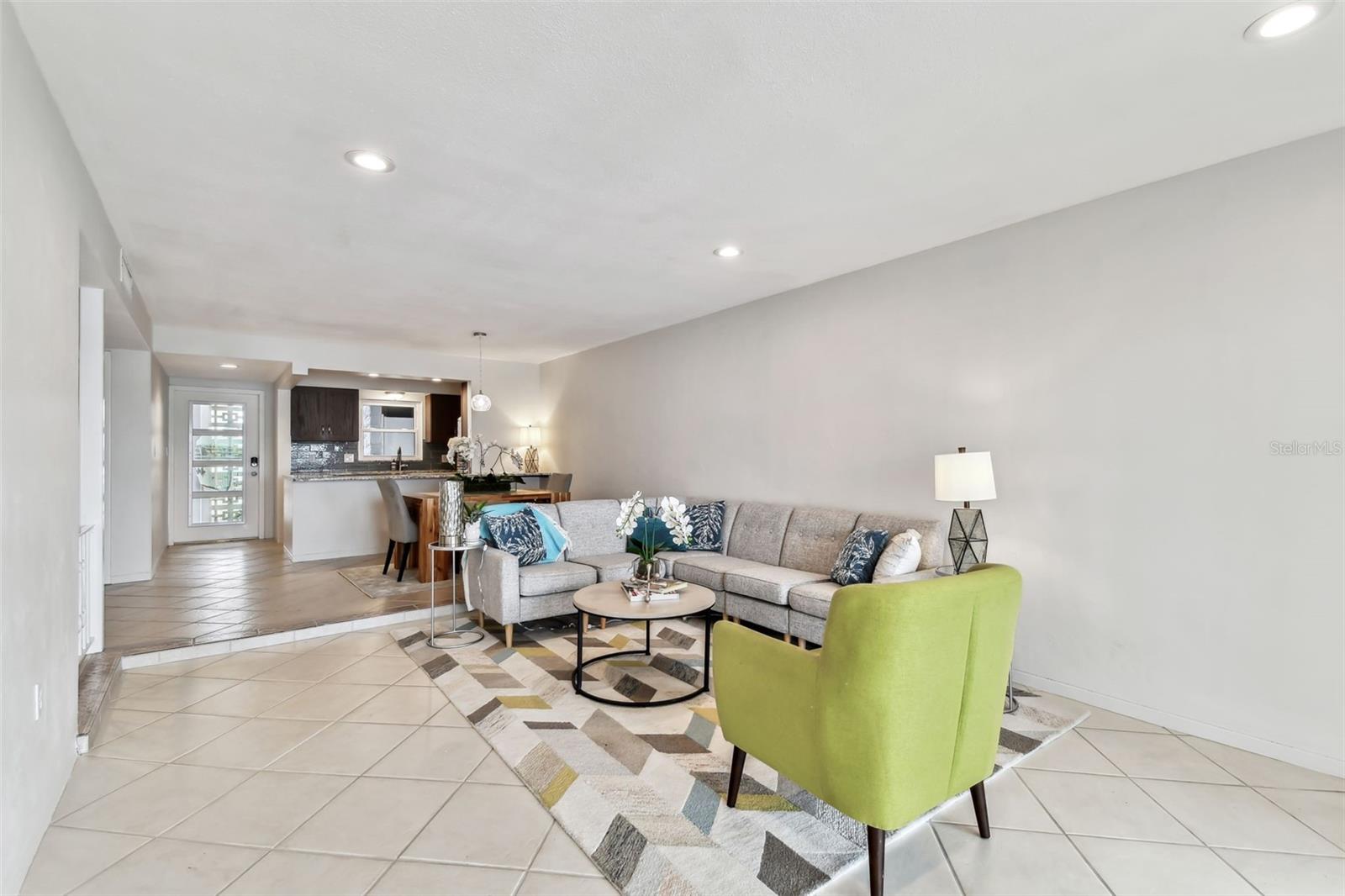 Image 16 of 28 For 800 Madonna Boulevard 2