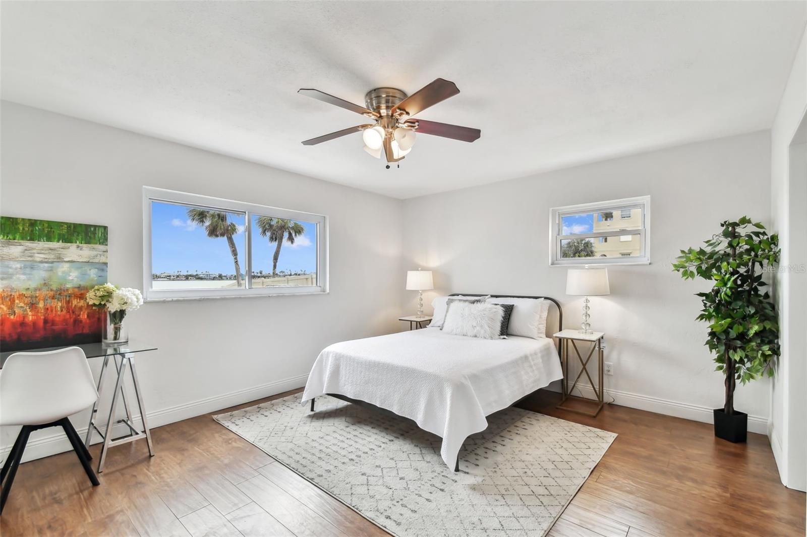Image 19 of 28 For 800 Madonna Boulevard 2