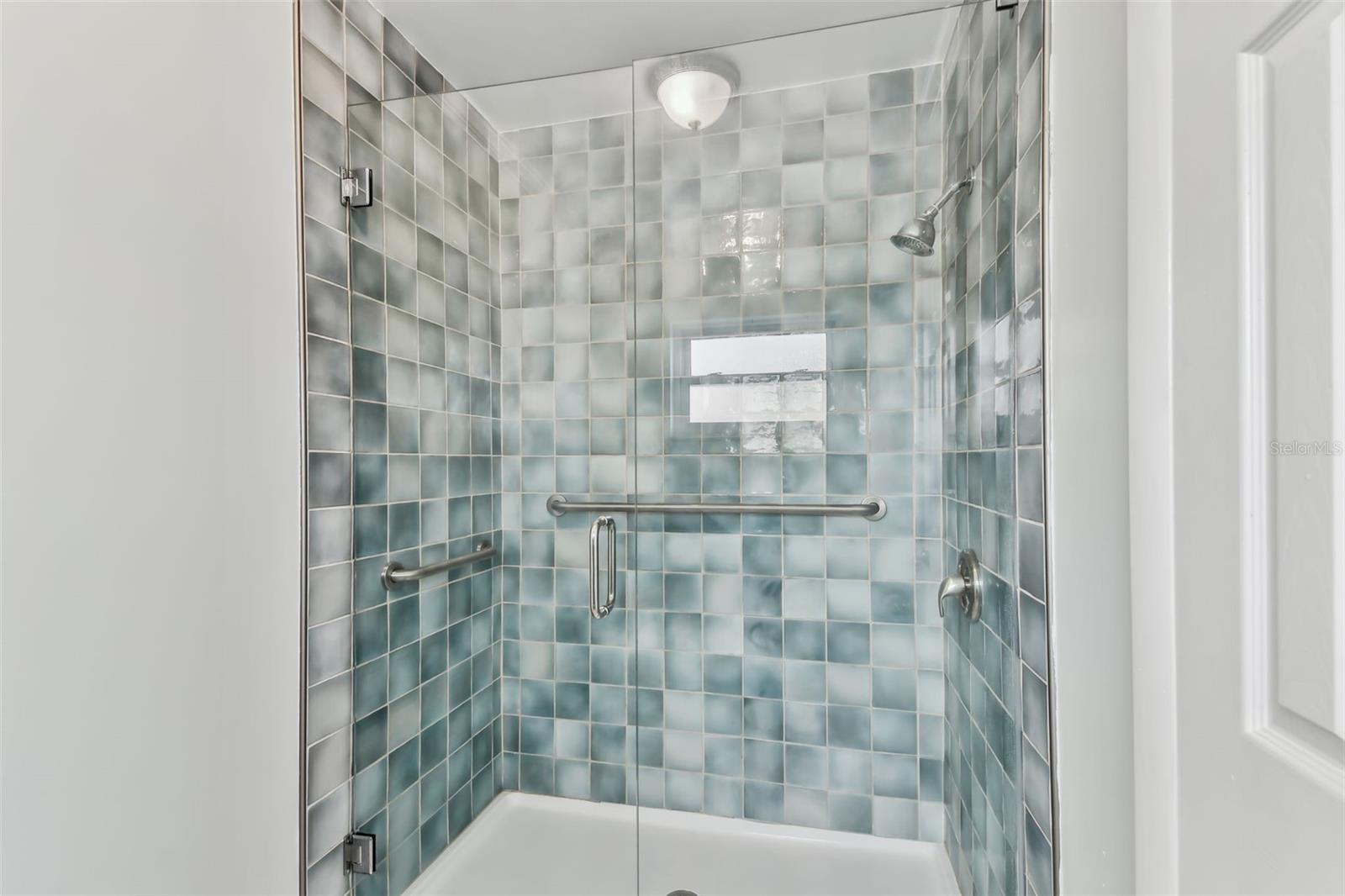 Image 25 of 28 For 800 Madonna Boulevard 2