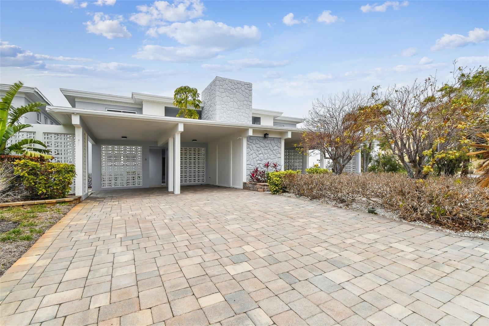 Image 5 of 28 For 800 Madonna Boulevard 2