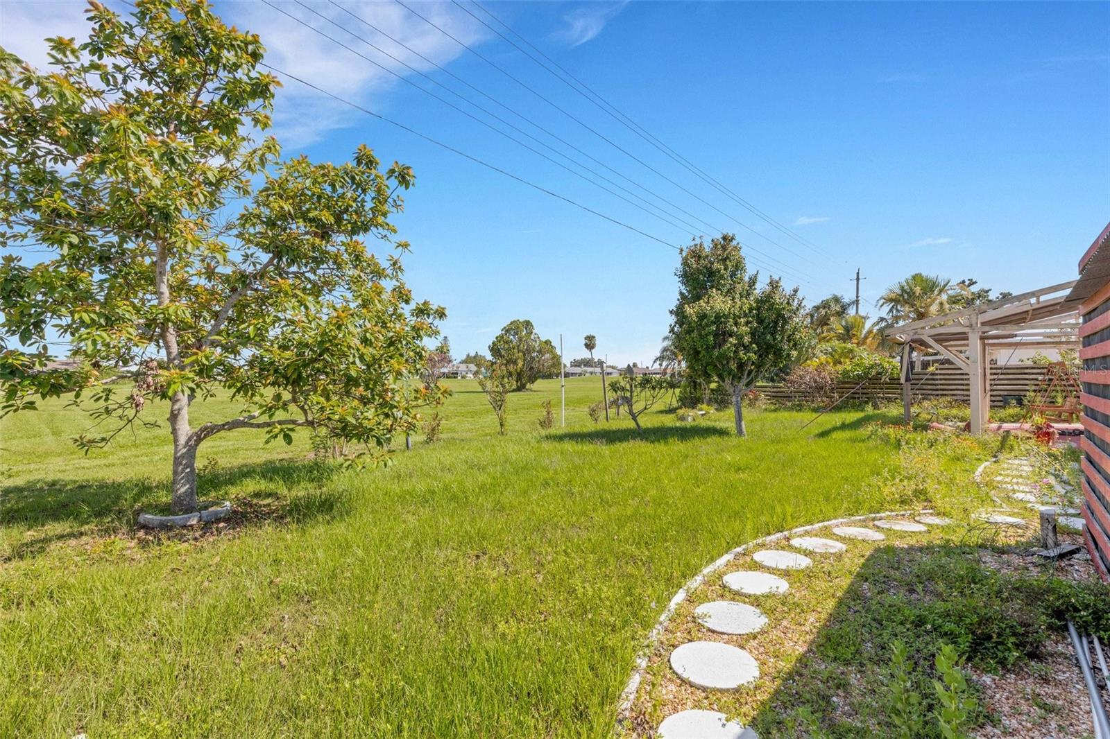 Image 41 of 48 For 638 La Jolla Avenue