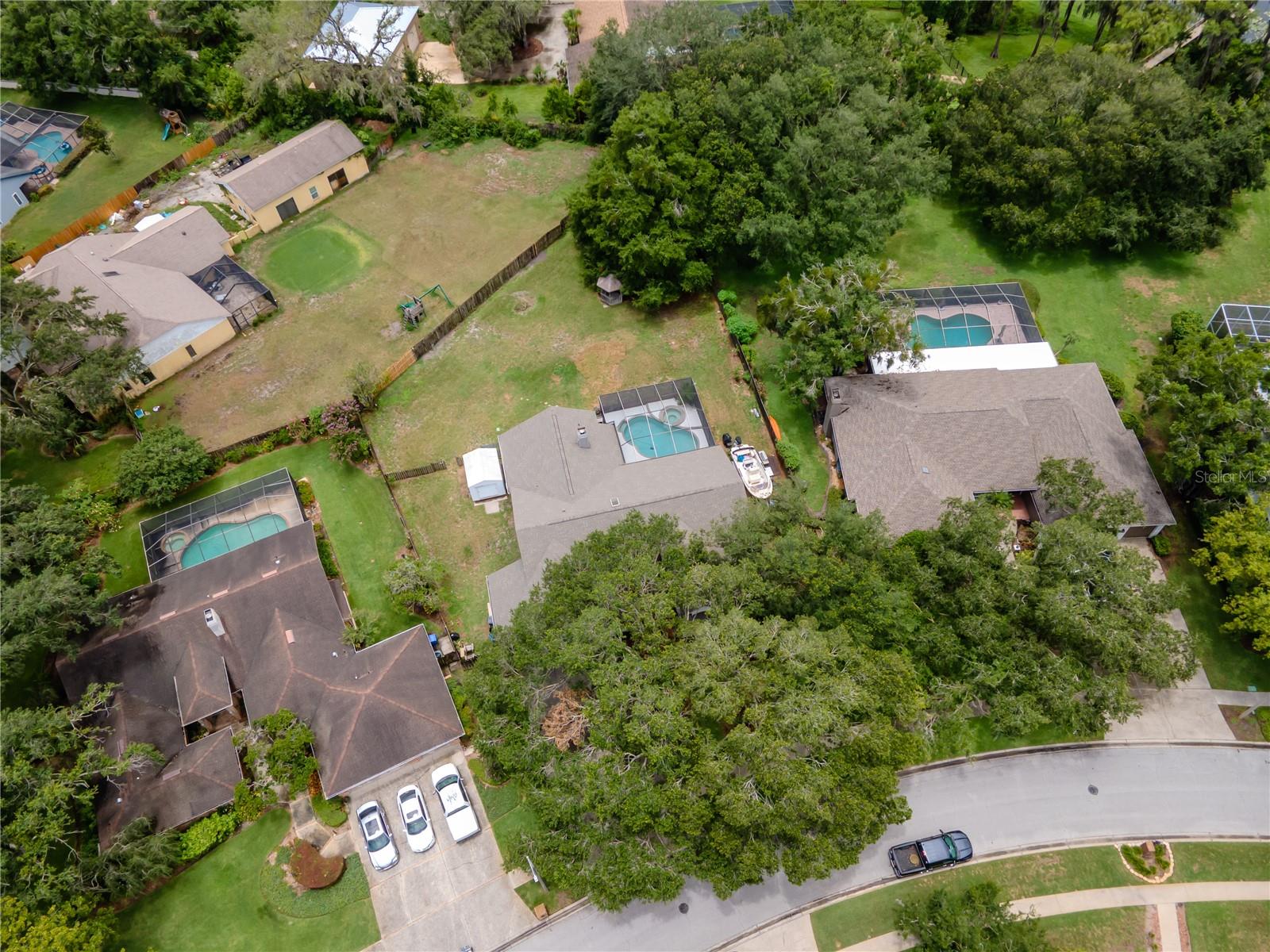 Image 4 of 64 For 18004 Clear Lake Drive