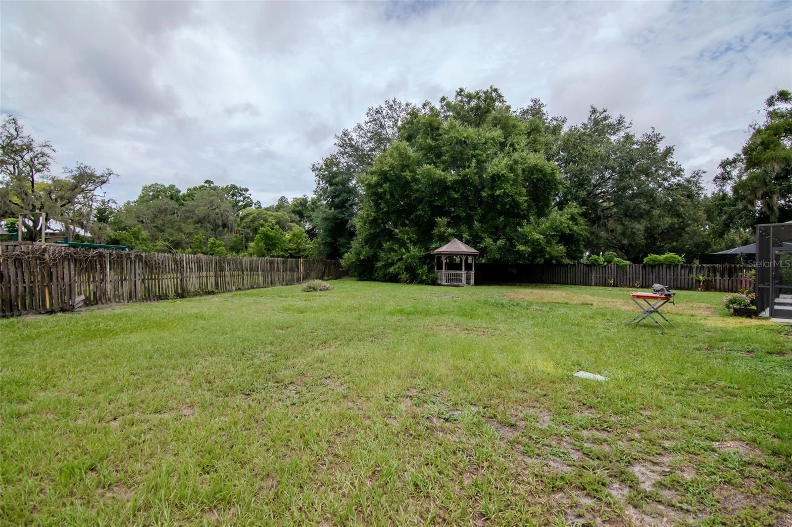 Image 47 of 64 For 18004 Clear Lake Drive