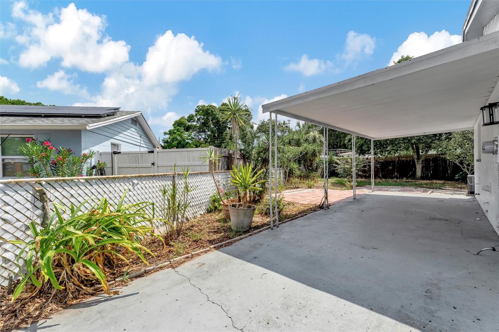Image 21 of 24 For 1135 17th Avenue Sw