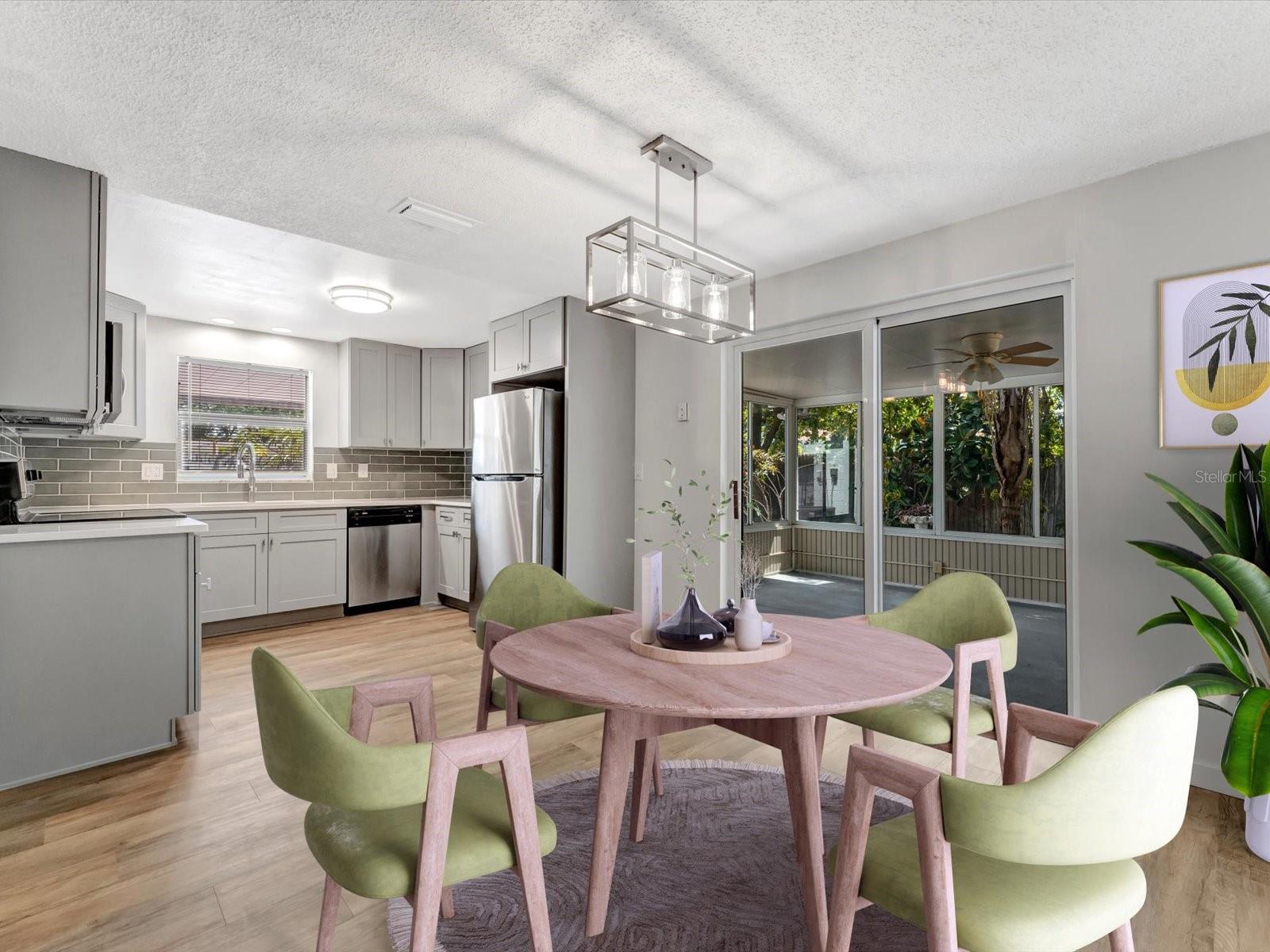 Image 6 of 20 For 1135 17th Avenue Sw