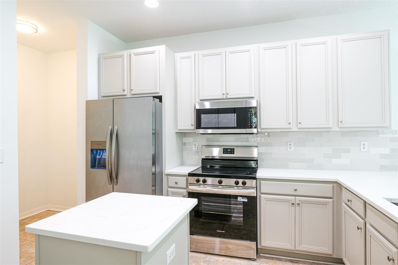 Image 9 of 44 For 10605 Marsanne Place