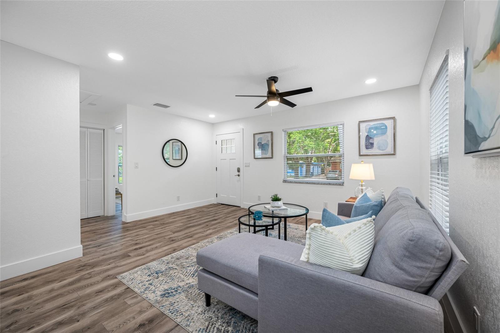 Image 6 of 29 For 2326 Auburn Street S