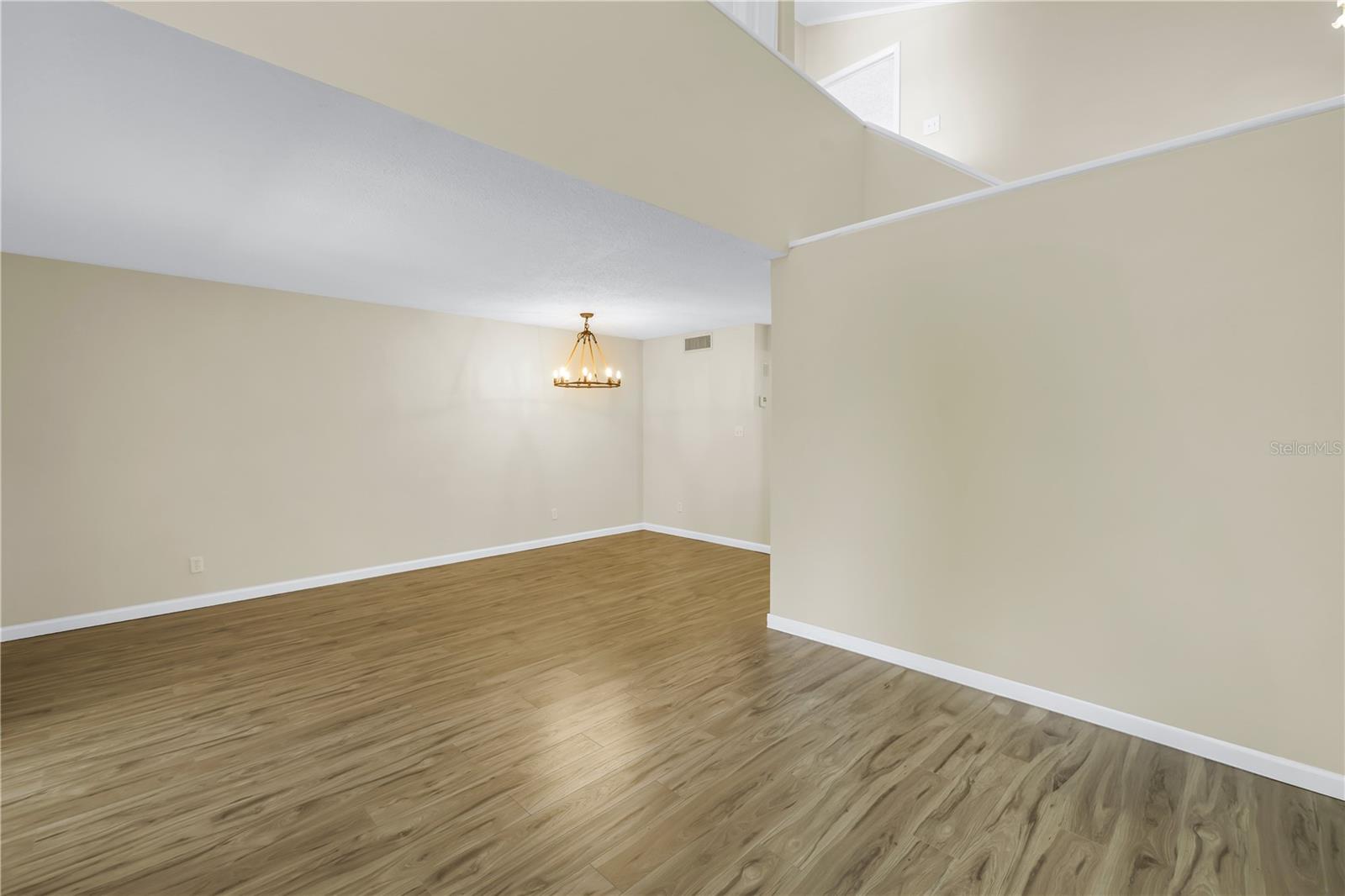 Image 13 of 69 For 4202 Harbor House Drive 24