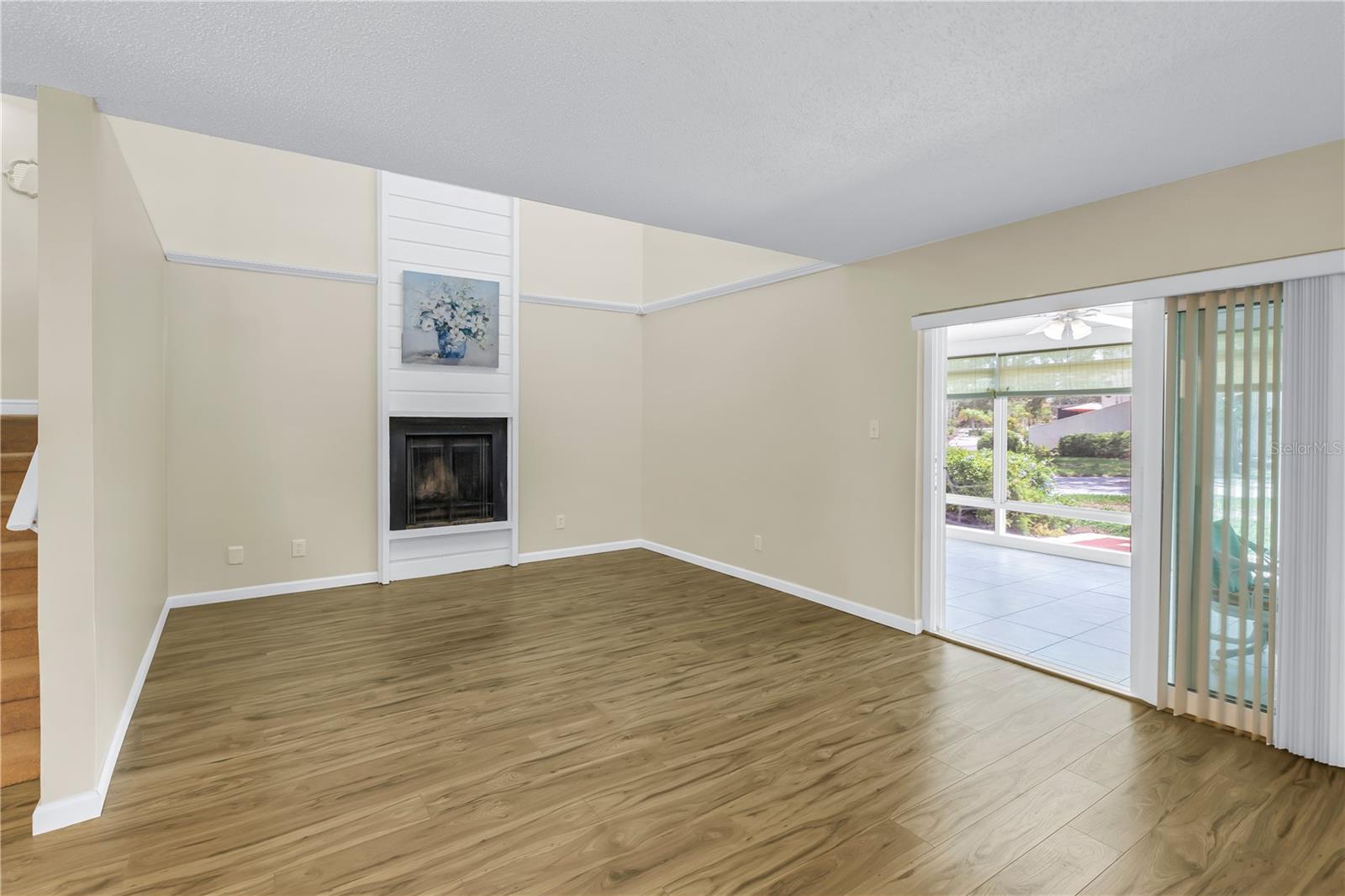 Image 15 of 69 For 4202 Harbor House Drive 24