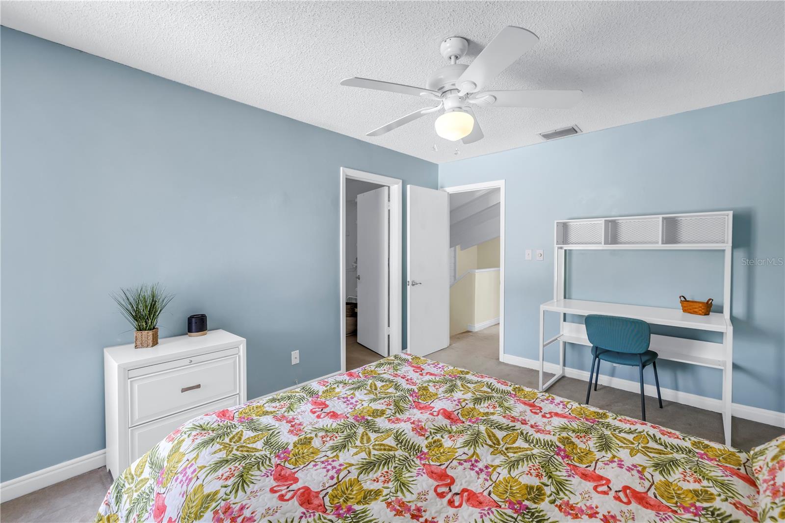 Image 18 of 69 For 4202 Harbor House Drive 24