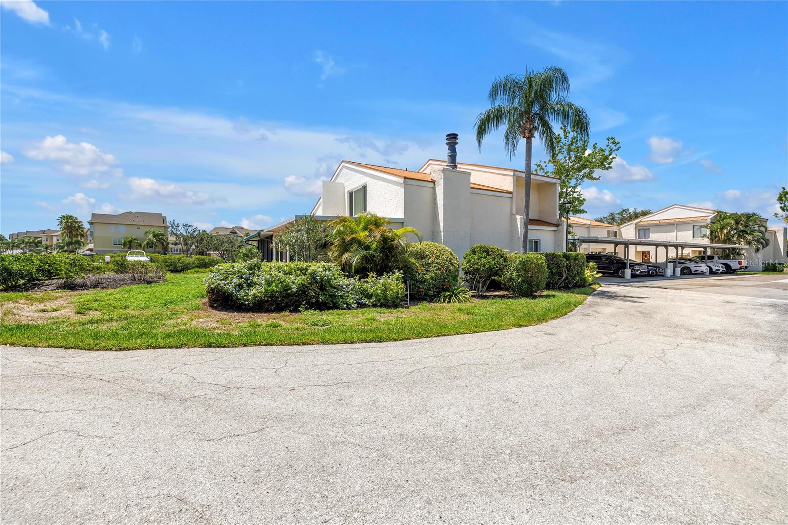 Image 33 of 69 For 4202 Harbor House Drive 24