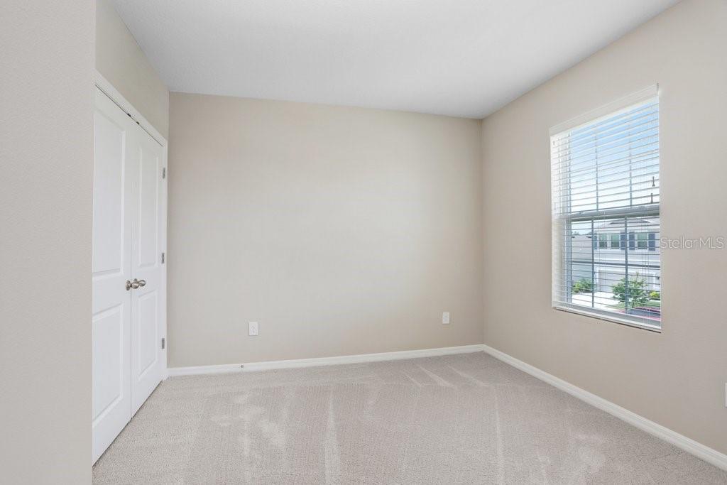 Image 42 of 50 For 5430 Thistle Field Court