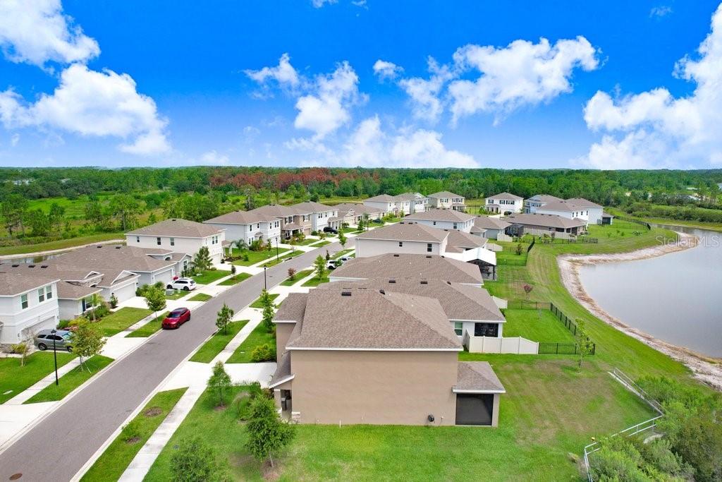 Image 6 of 50 For 5430 Thistle Field Court