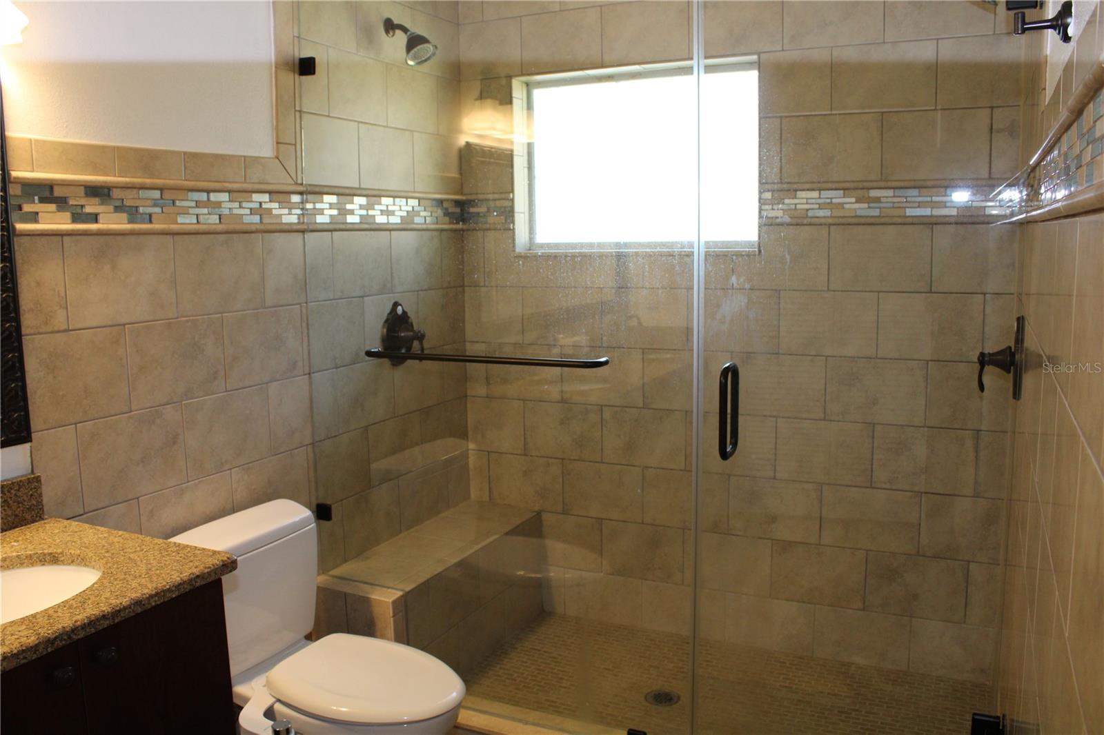 Image 16 of 32 For 12794 Palm Drive