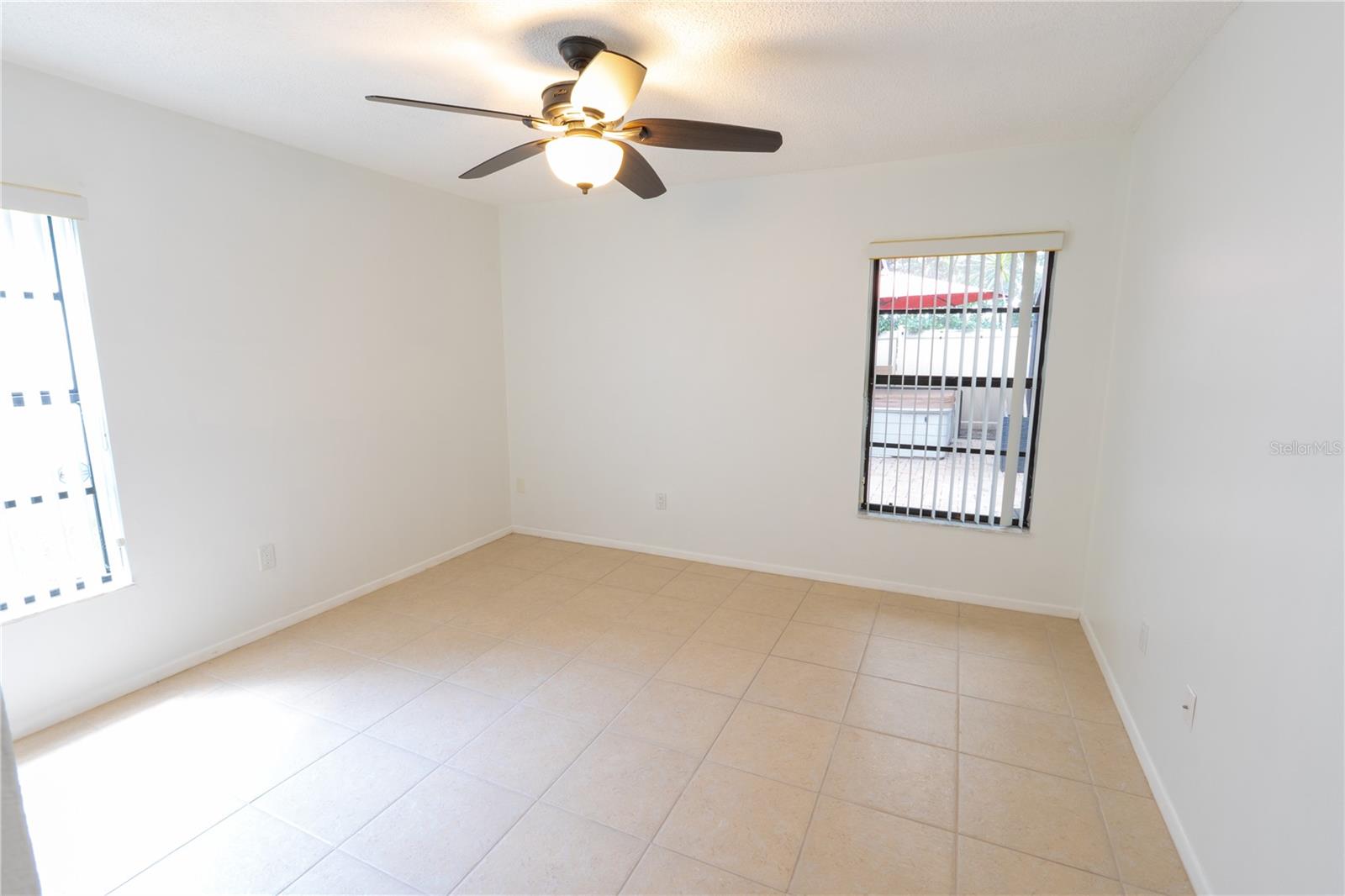 Image 31 of 32 For 15028 Redcliff Drive