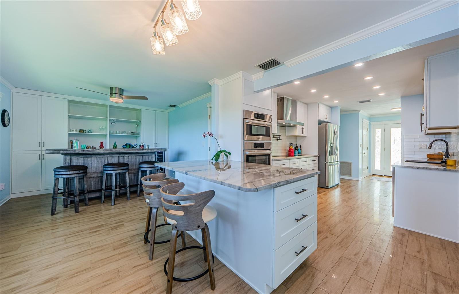 Image 11 of 35 For 14534 Yacht Club Boulevard