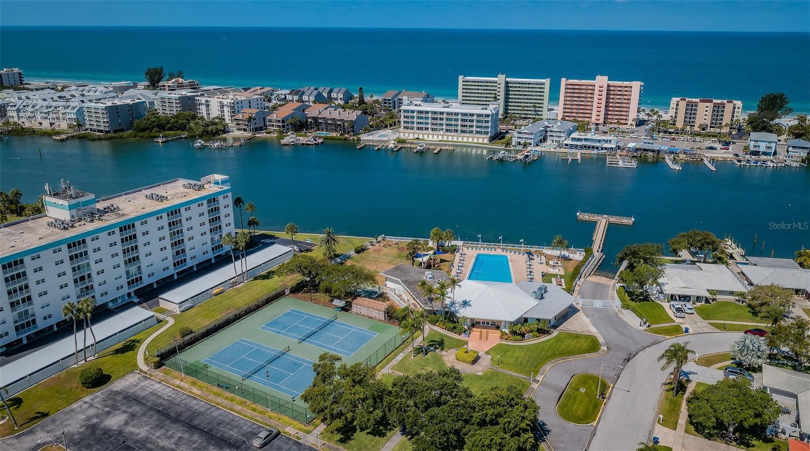 Image 27 of 35 For 14534 Yacht Club Boulevard