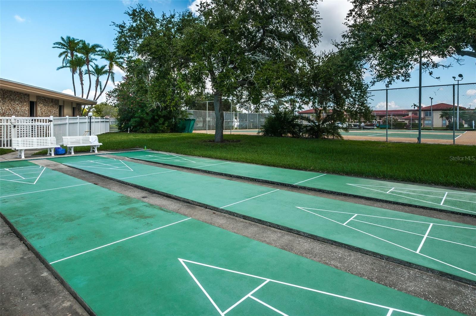 Image 31 of 35 For 14534 Yacht Club Boulevard