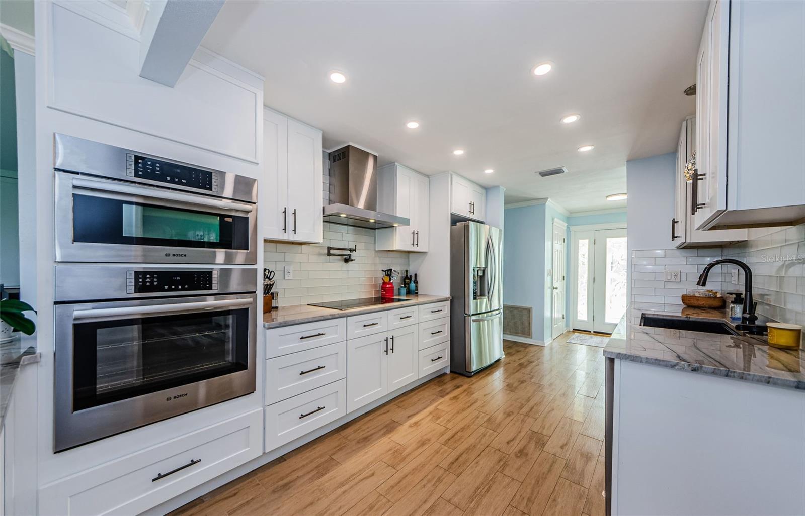 Image 9 of 35 For 14534 Yacht Club Boulevard