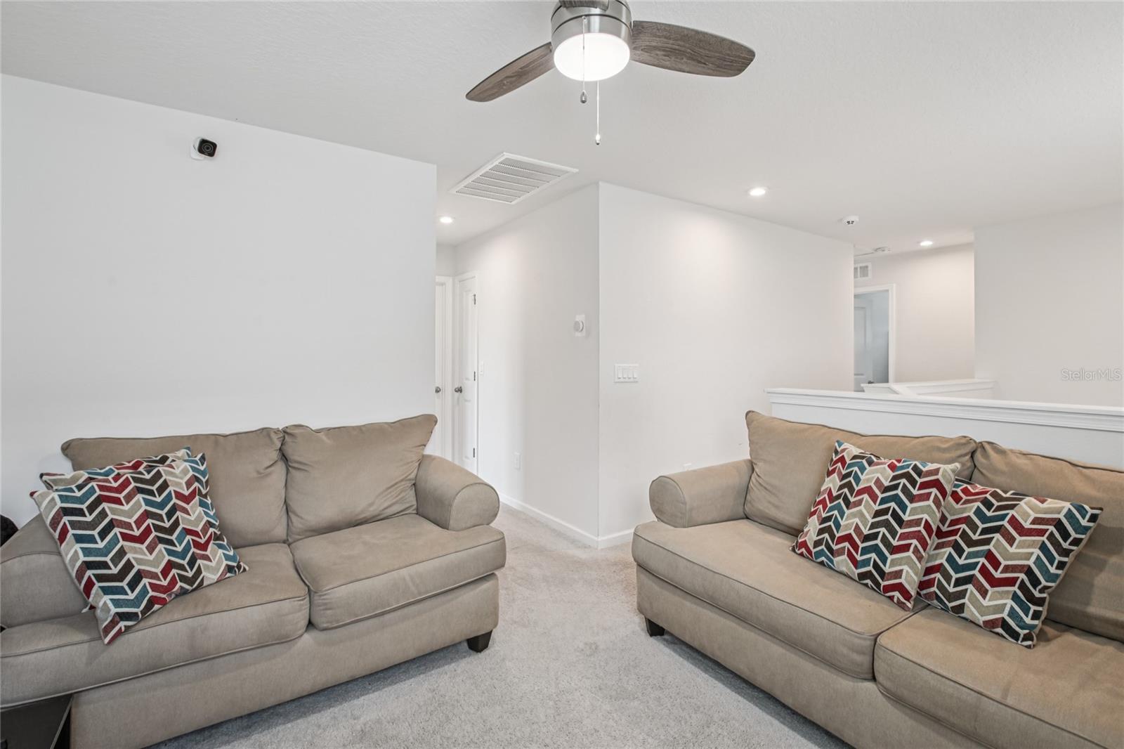 Image 16 of 40 For 10580 Gliding Eagle Way