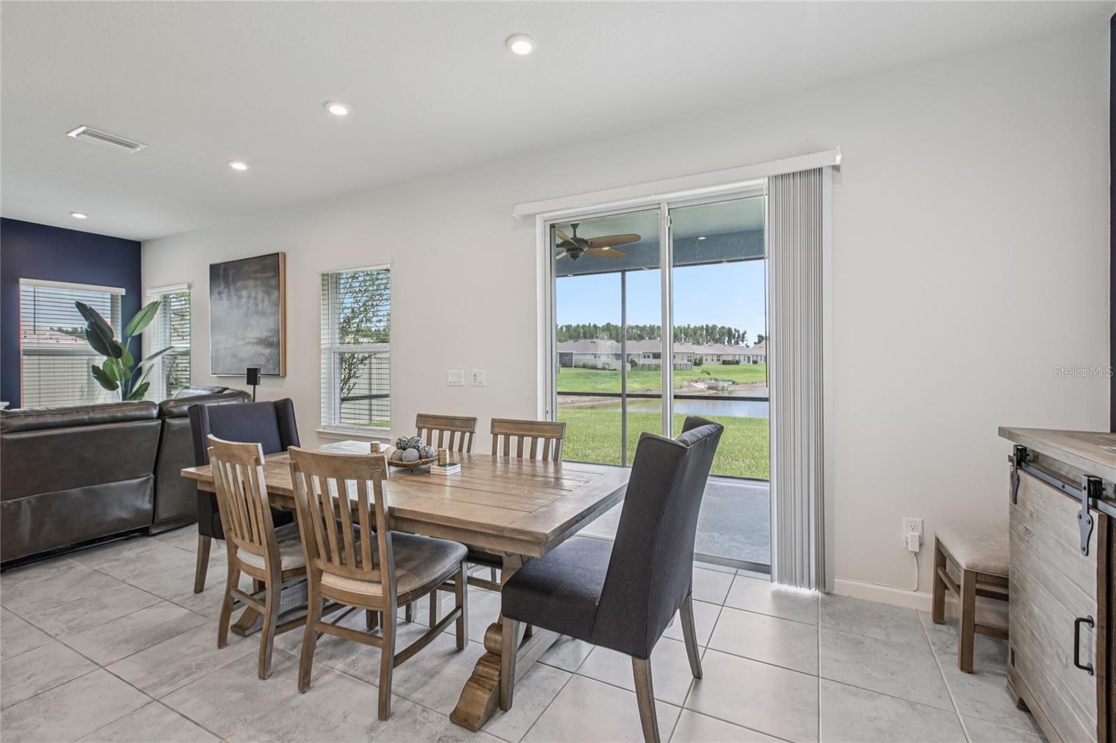 Image 8 of 40 For 10580 Gliding Eagle Way