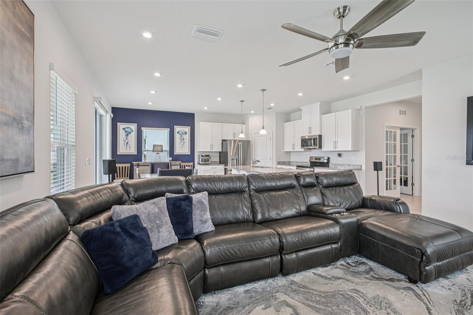 Image 9 of 40 For 10580 Gliding Eagle Way