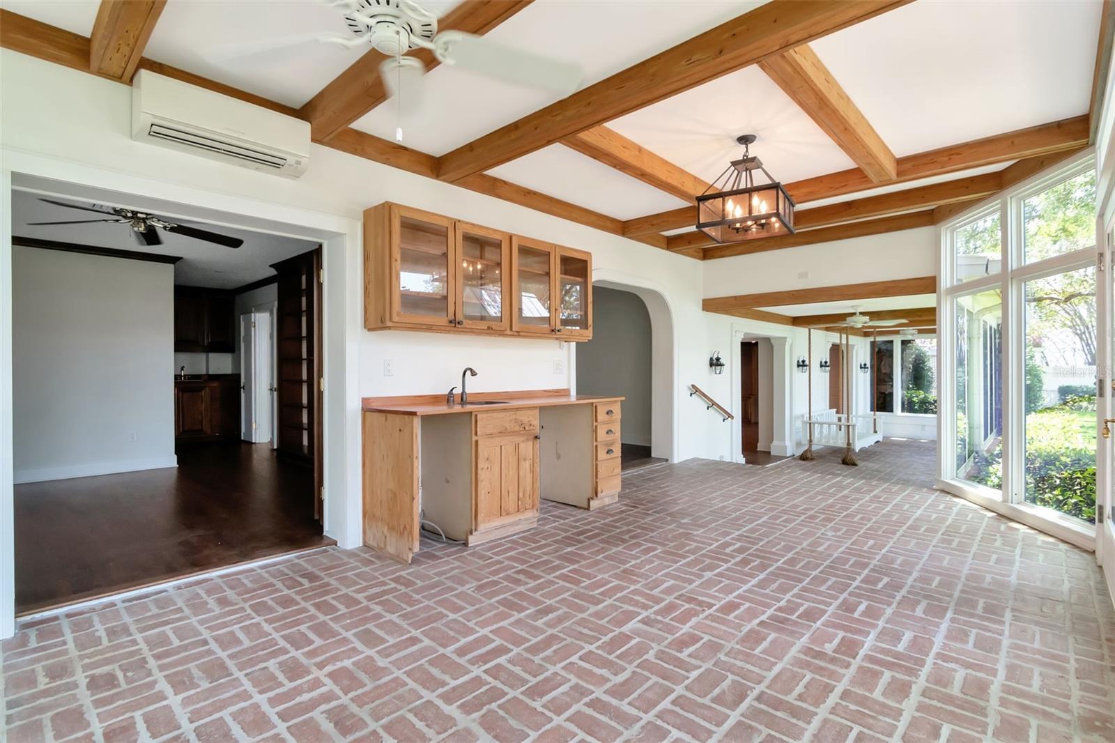 Image 31 of 53 For 560 Bosphorous Avenue