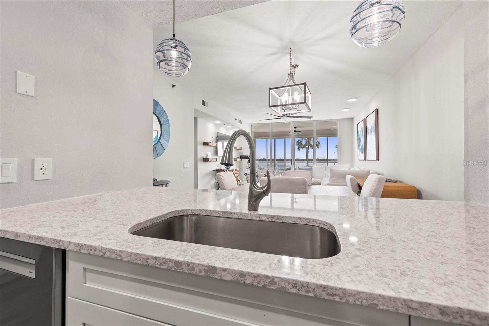 Image 6 of 28 For 615 Dream Island Place 210