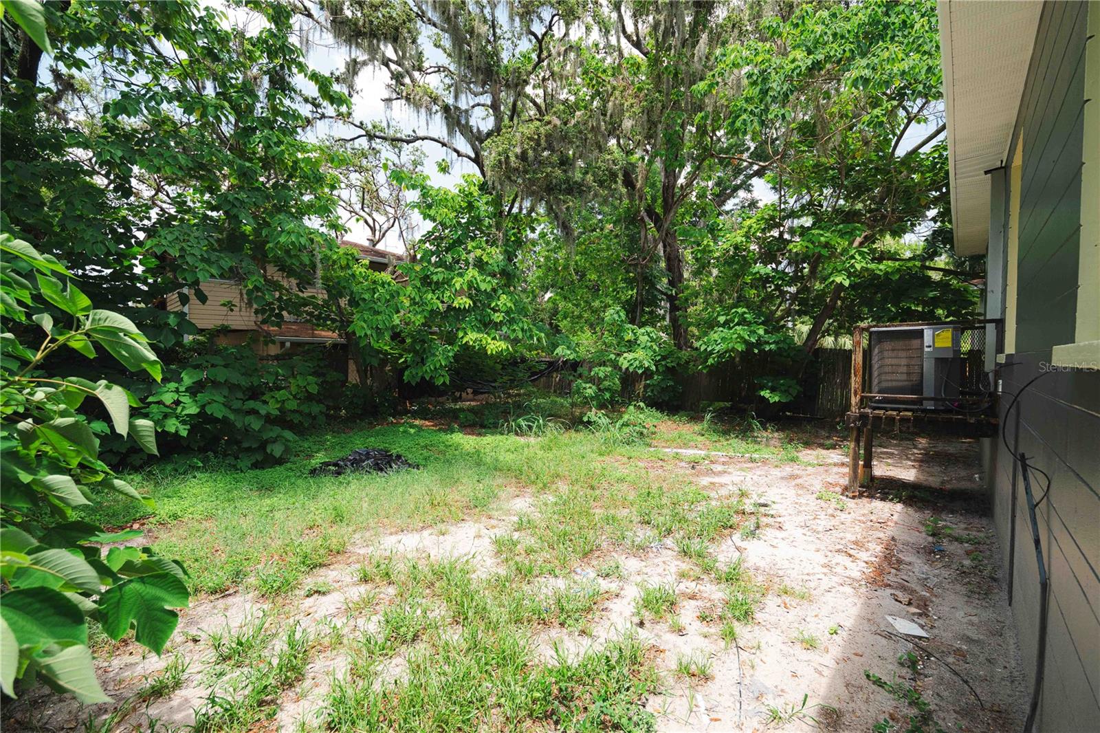 Image 35 of 36 For 3632 Comanche Avenue