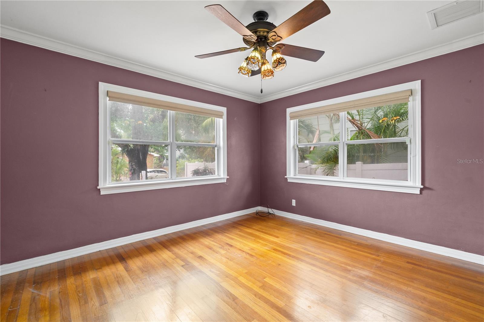 Image 23 of 44 For 486 27th Avenue N