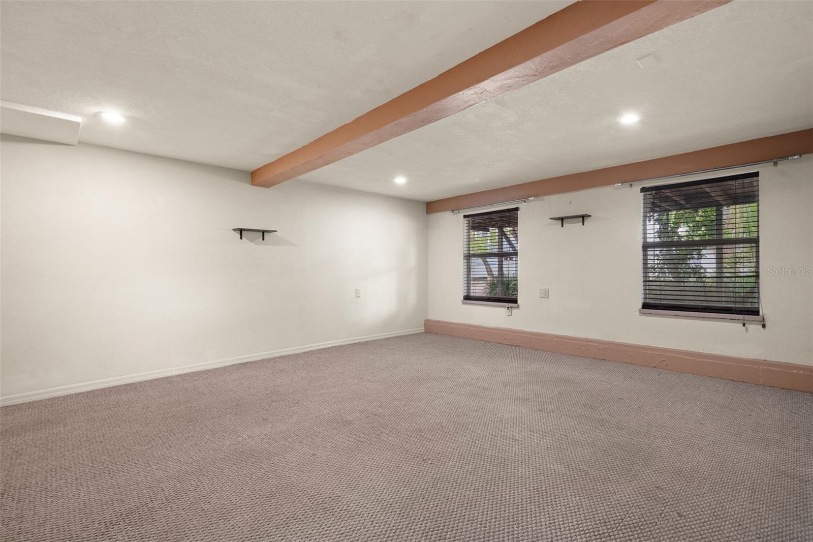 Image 32 of 44 For 486 27th Avenue N