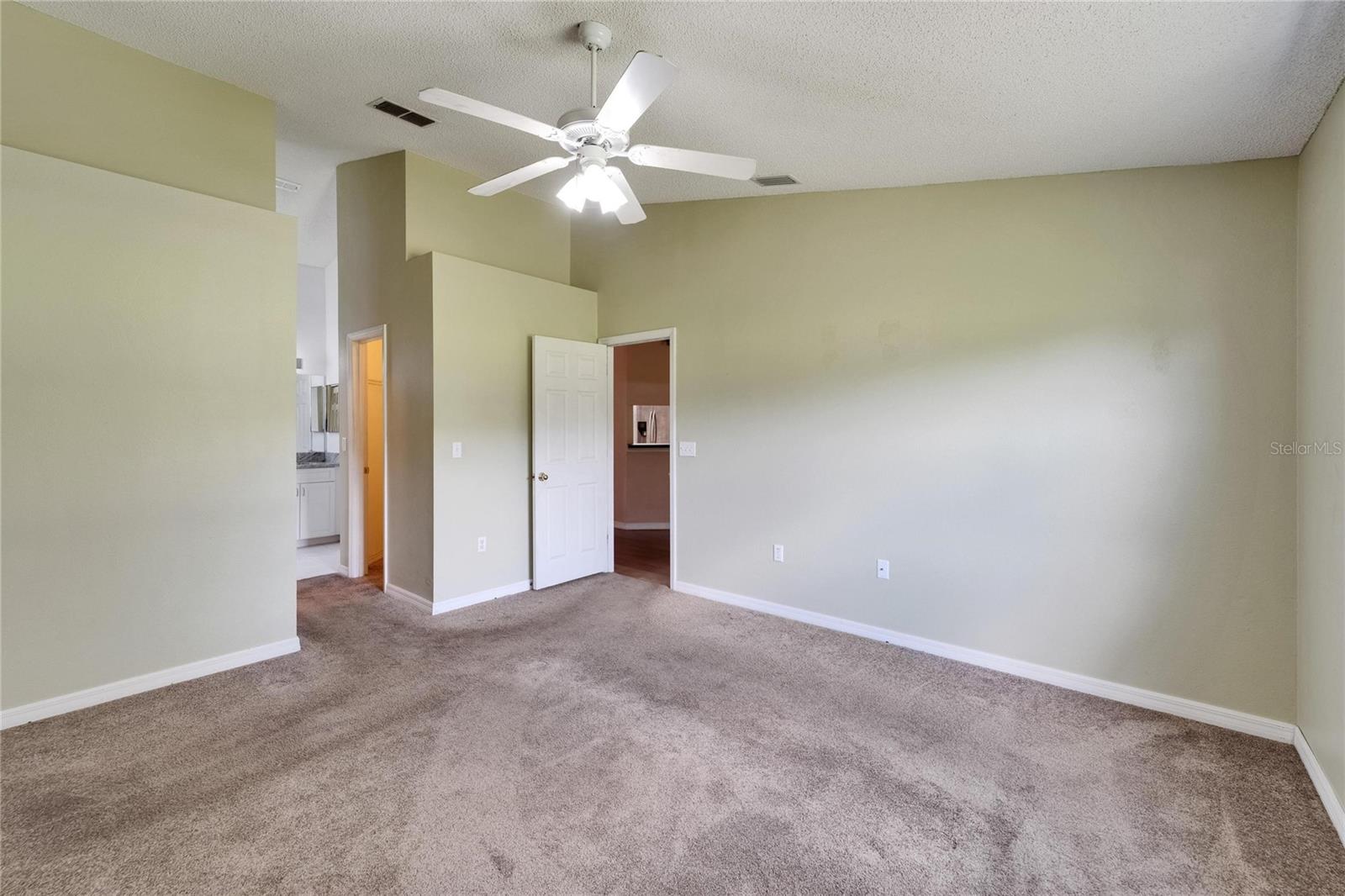 Image 13 of 77 For 2719 Wilder Trace Court