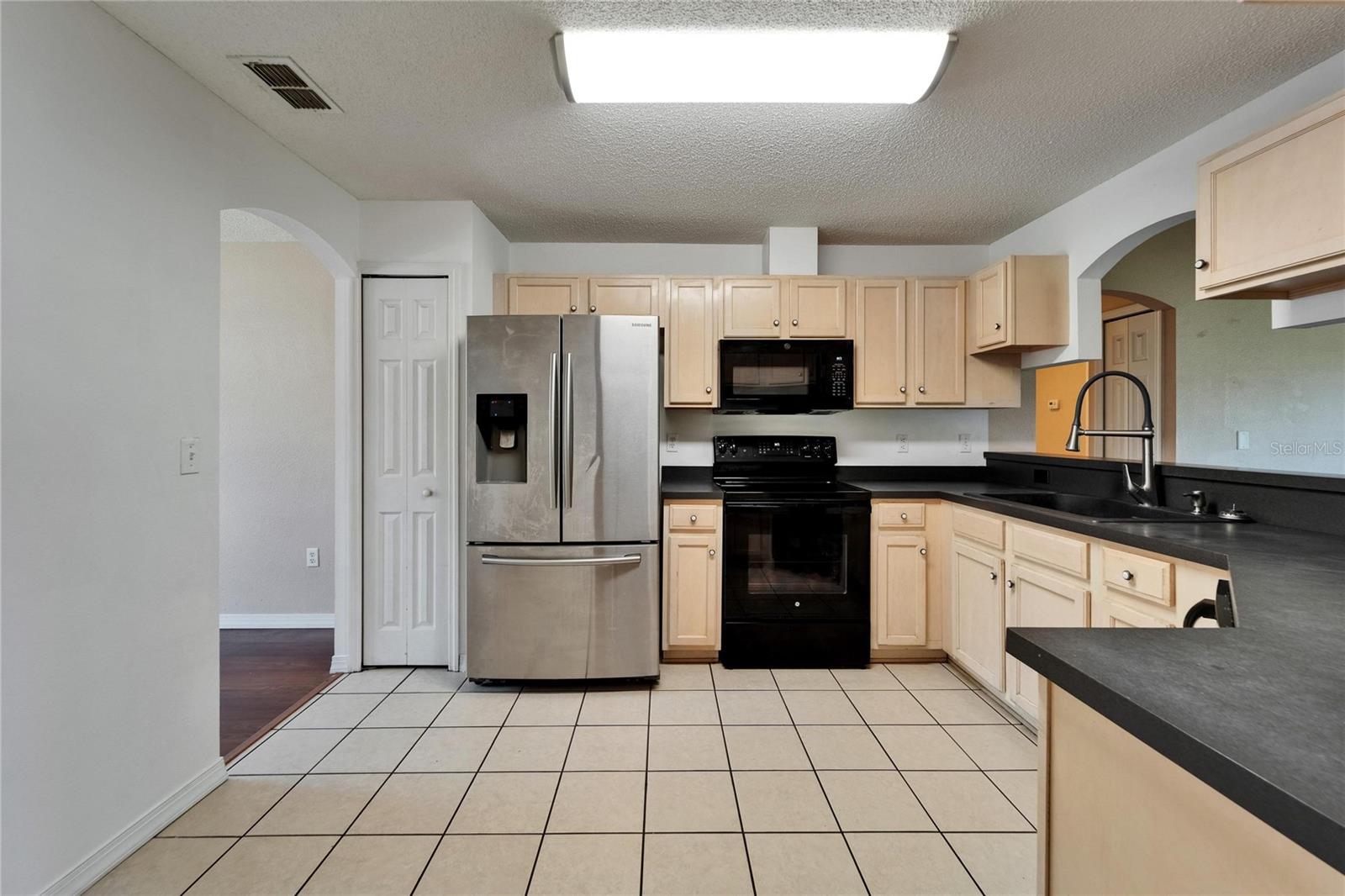 Image 17 of 77 For 2719 Wilder Trace Court