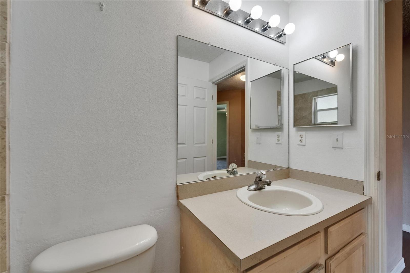 Image 34 of 77 For 2719 Wilder Trace Court
