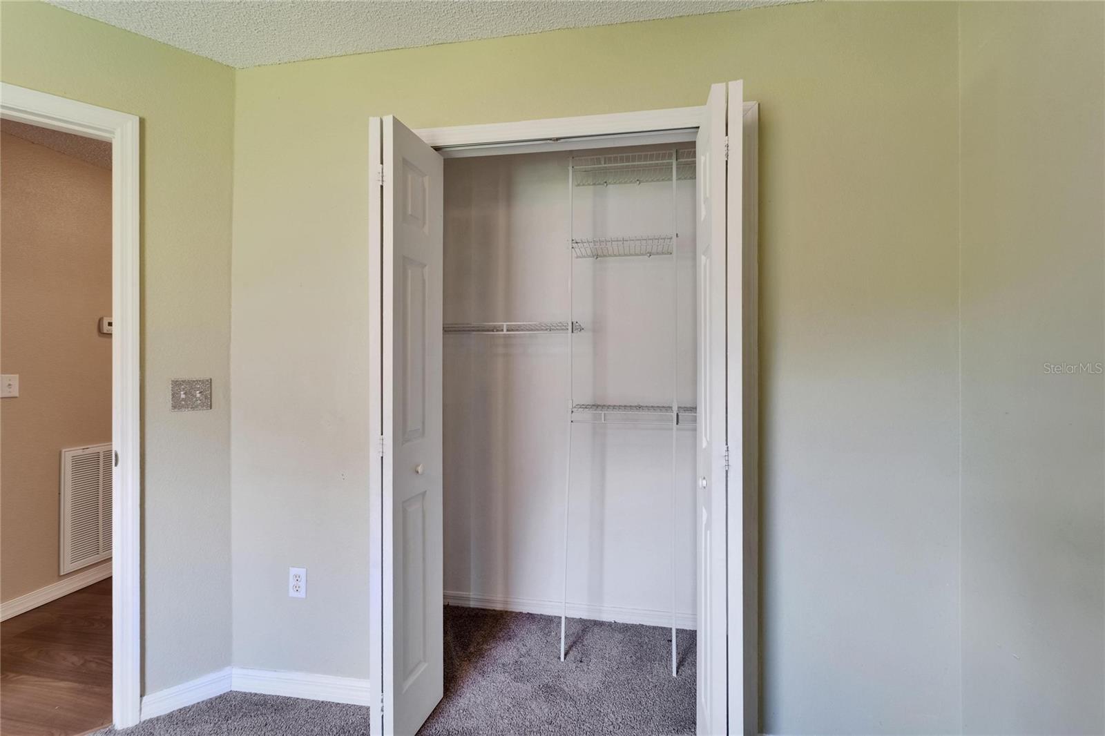 Image 42 of 77 For 2719 Wilder Trace Court