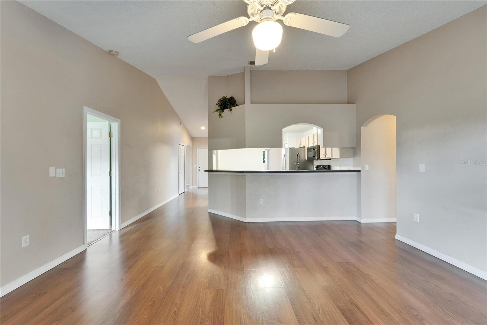 Image 6 of 77 For 2719 Wilder Trace Court