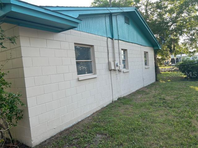 Image 2 of 41 For 3901 Nokomis Point