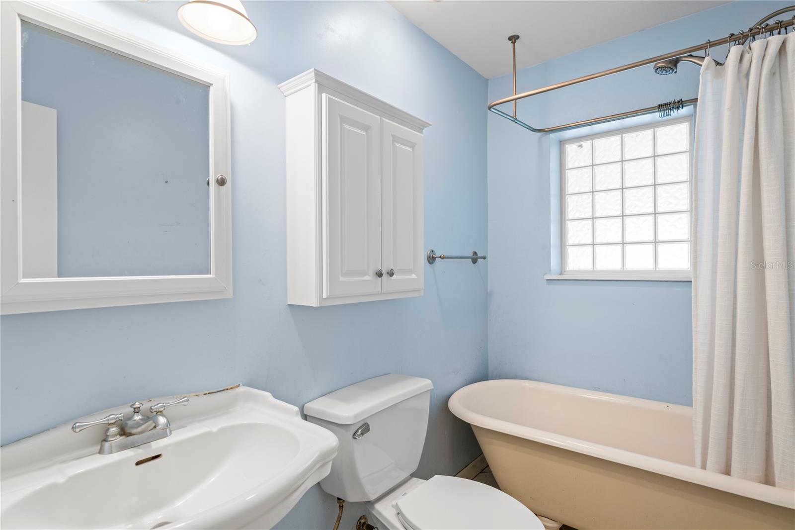 Image 30 of 60 For 7515 Ola Avenue