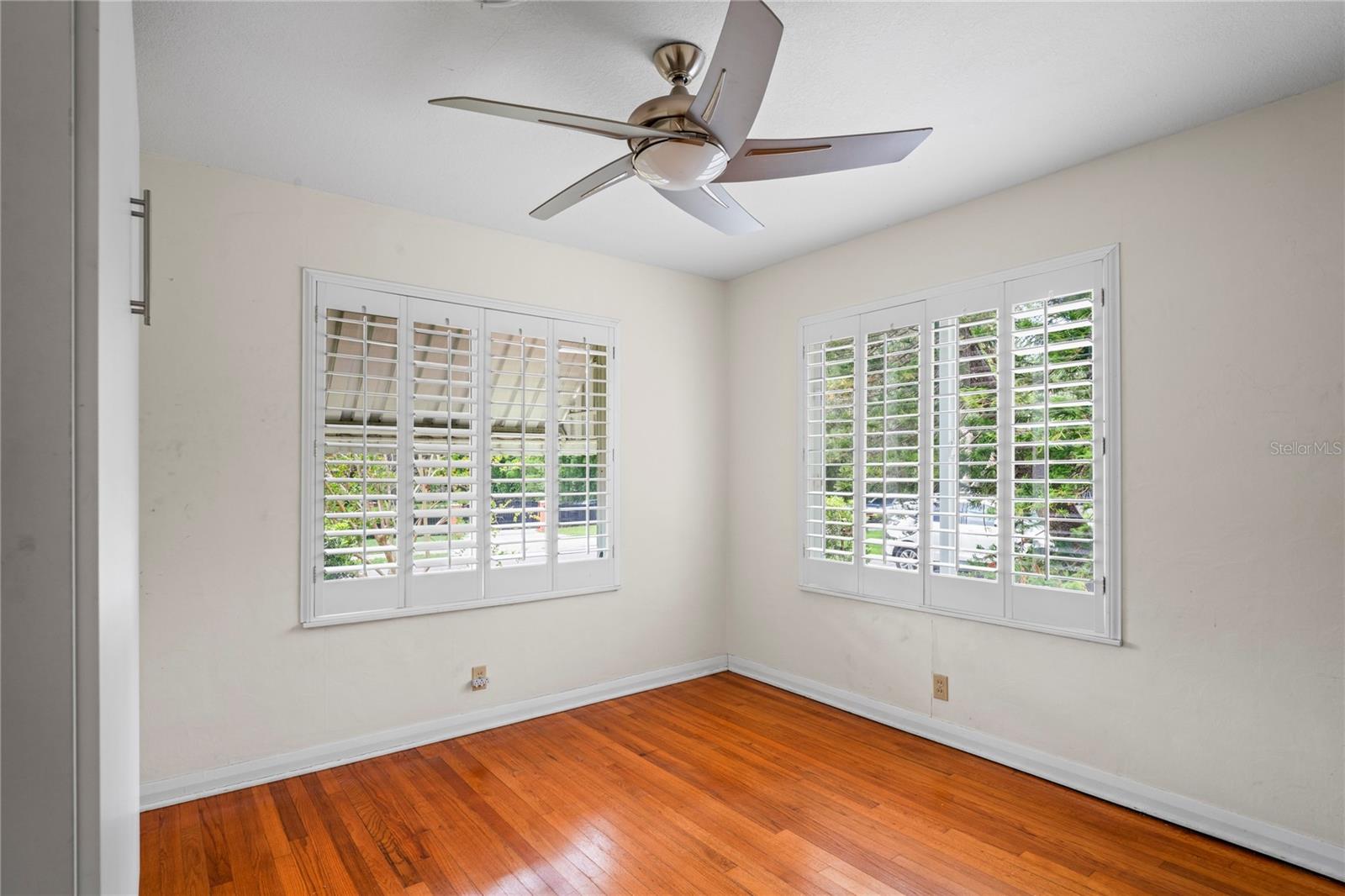 Image 33 of 60 For 7515 Ola Avenue